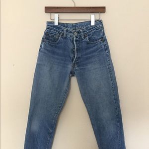 RARE selvedge Levi 501 mom jeans!